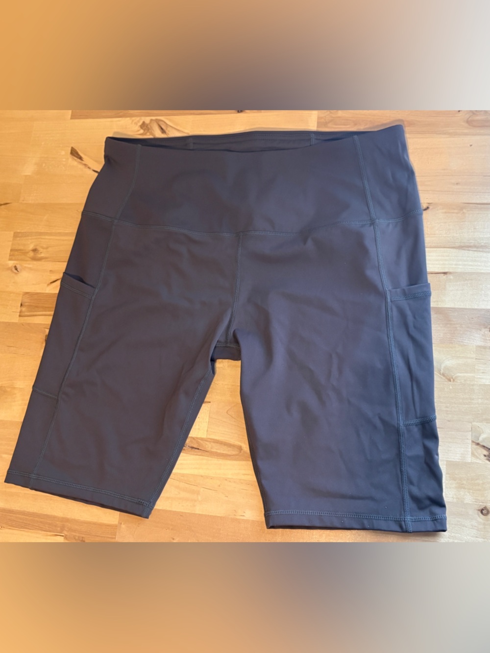 Women's High-Waist Bike Shorts with Side Pockets - Charcoal